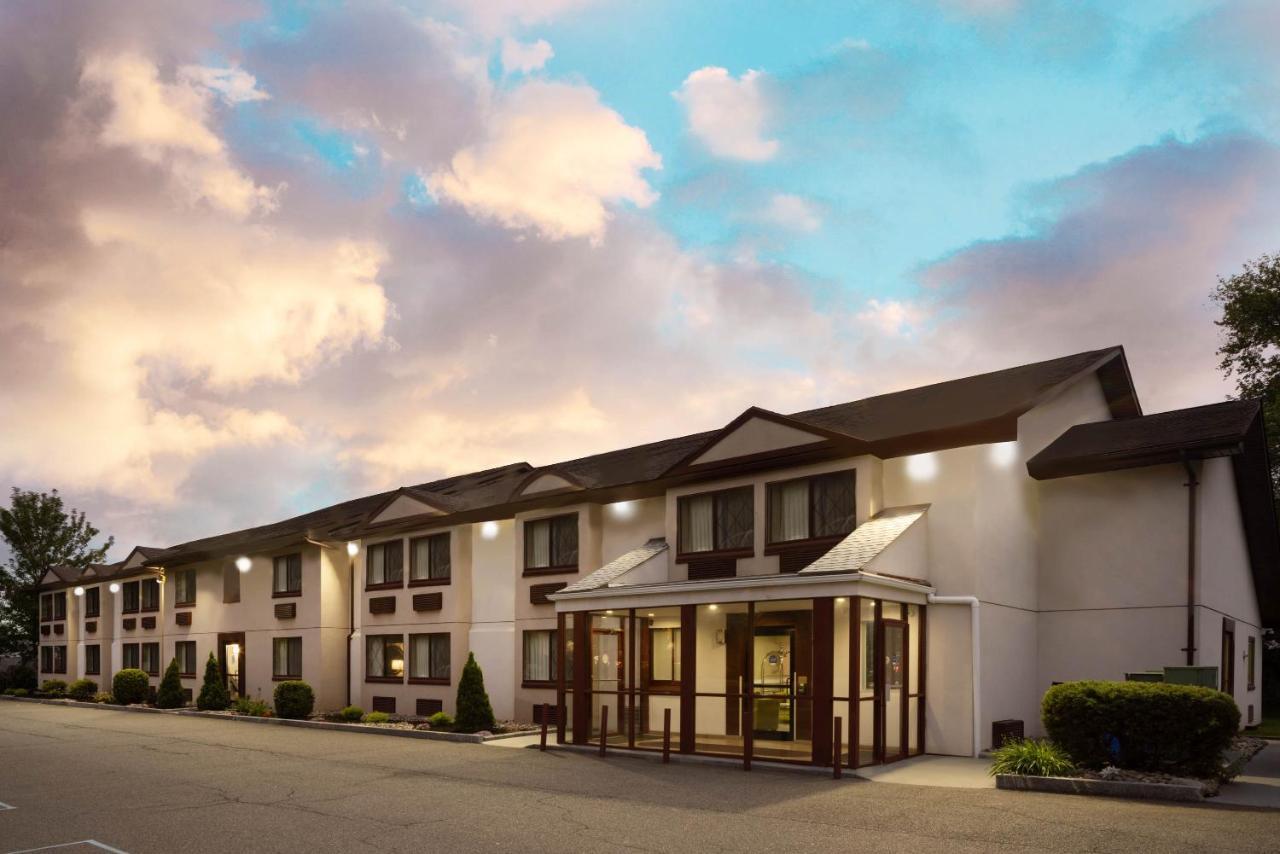 Hotel Fairbridge Express 2*