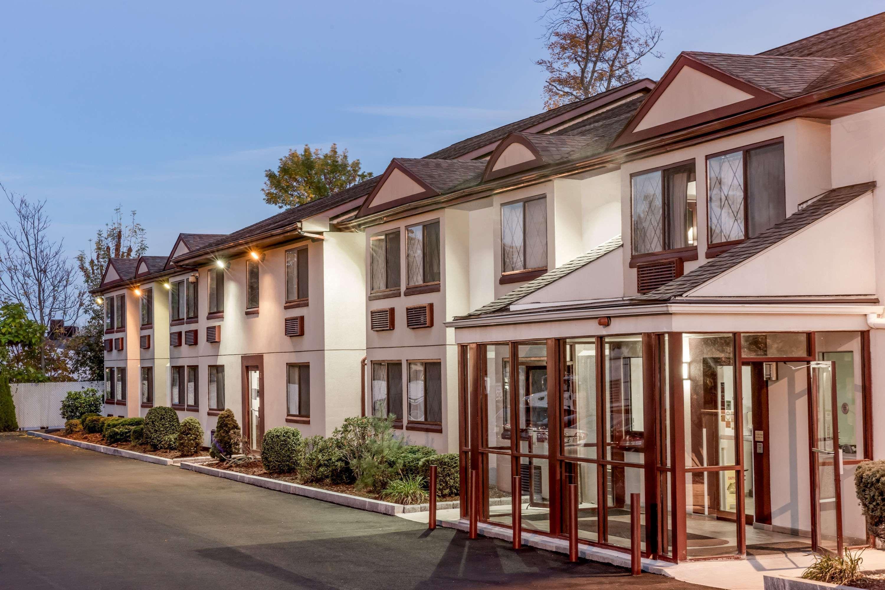 Fairbridge Express Hotel