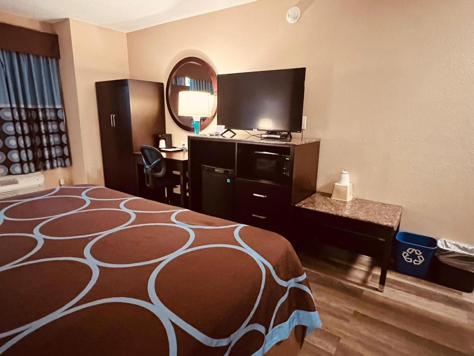 Hotel Fairbridge Express 2*